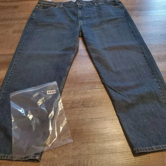 Mens Levi's 550 Denim Jeans 52x32 New with tags - Picture 9 of 9